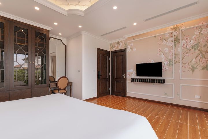 Room 130 of 501