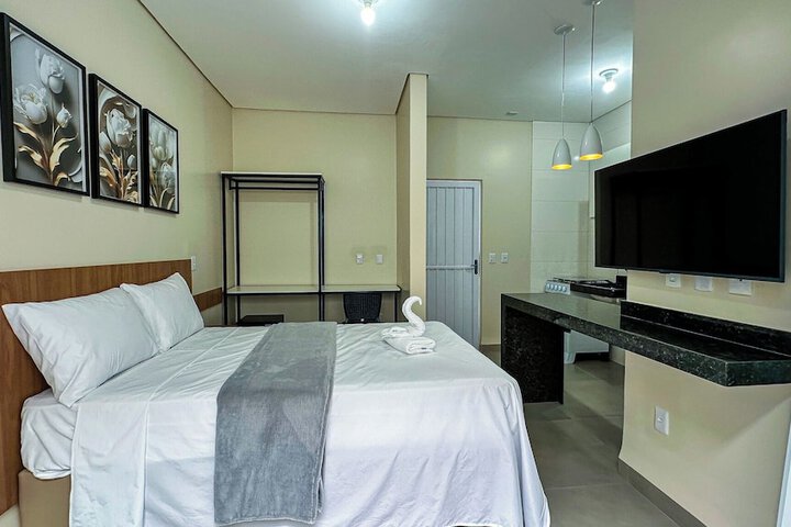 Room 16 of 35