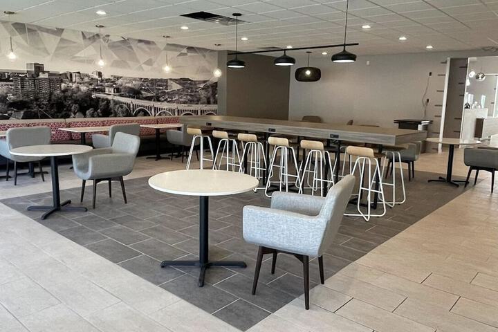 Breakfast area