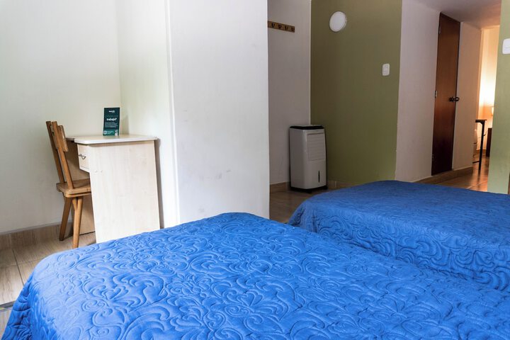 Room 4 of 24