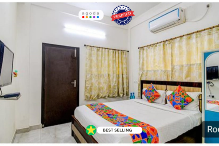 Goroomgo The Moon Residency Kolkata