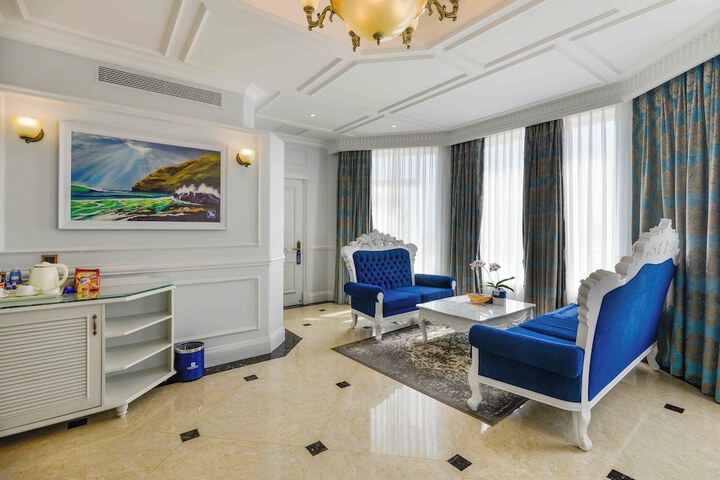 Room 97 of 195