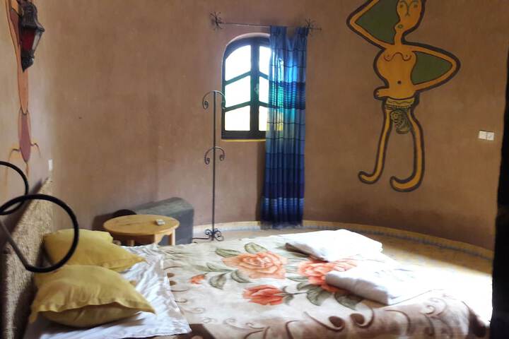 Room 3 of 30