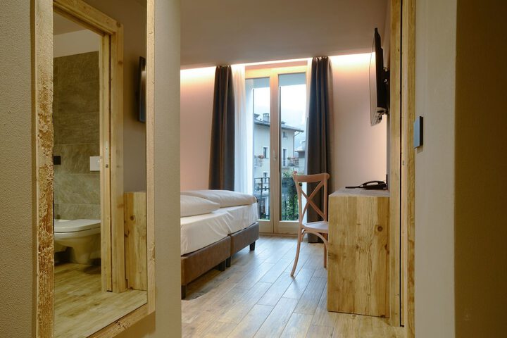 Room 14 of 52