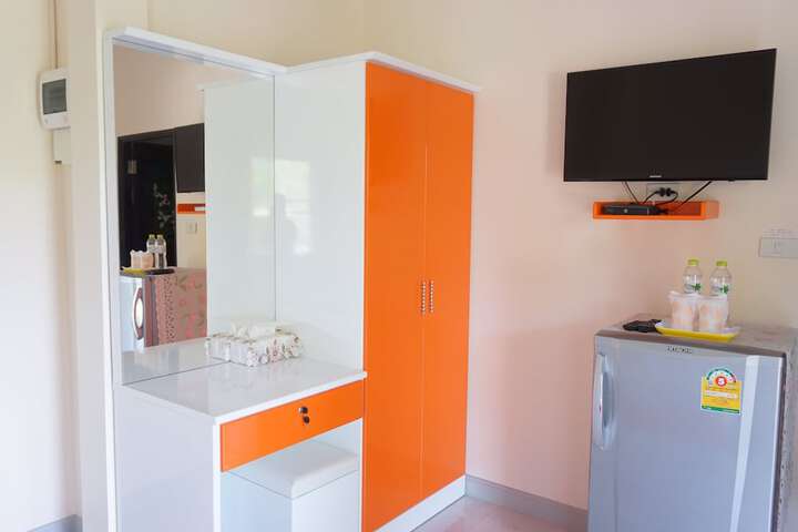 Room 23 of 52