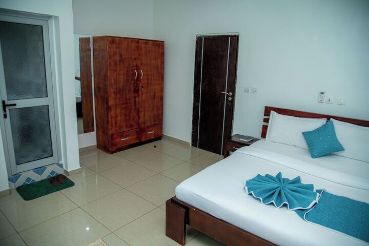 Room 40 of 110