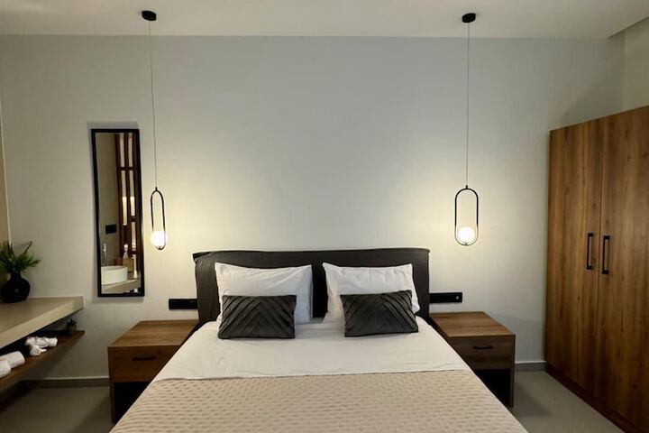 Hotel 104 of 121