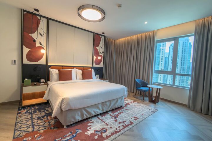 Room 50 of 179