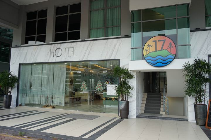 Hotel 53 of 60