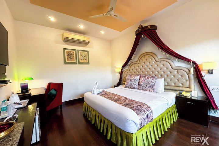 Room 42 of 123