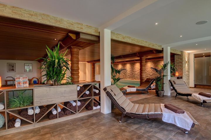 Relaxing Spa