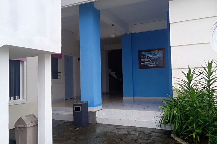 Hotel 5 of 127