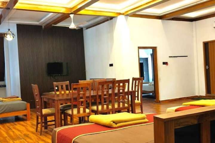 Room 36 of 117