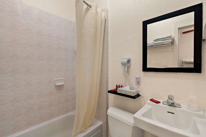 1 Queen Bed Larger Room Work Desk Microwave and Refrigerator (33 of 34)