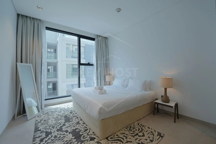 Room 2 of 3