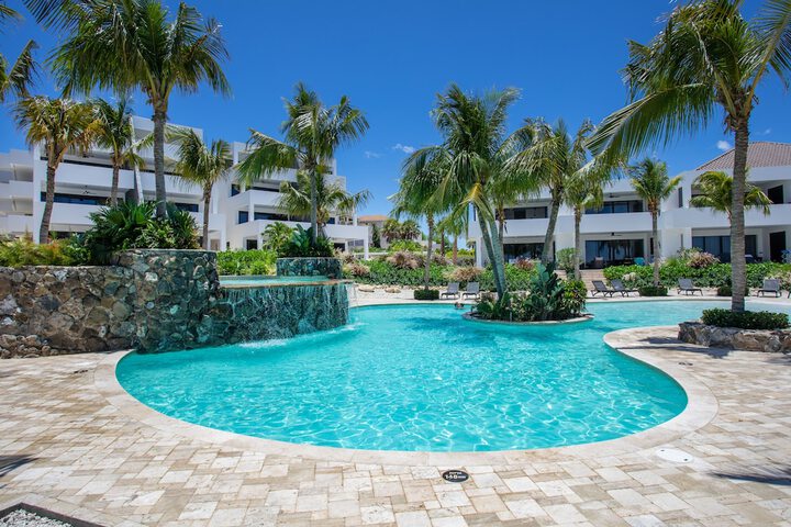 Pool 28 of 60
