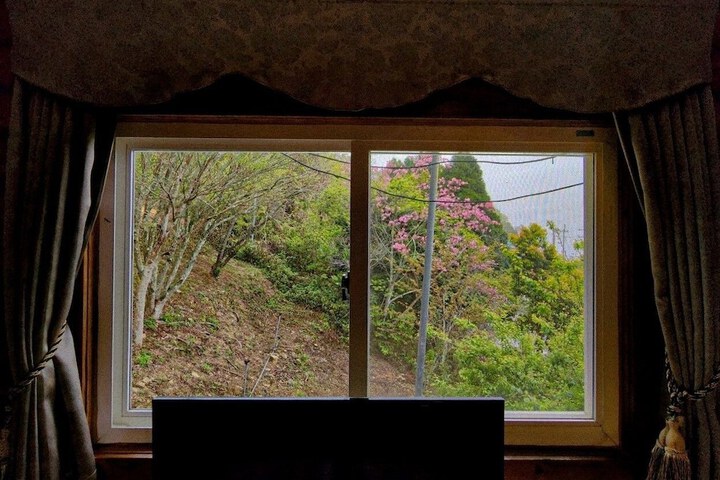 Room 20 of 38