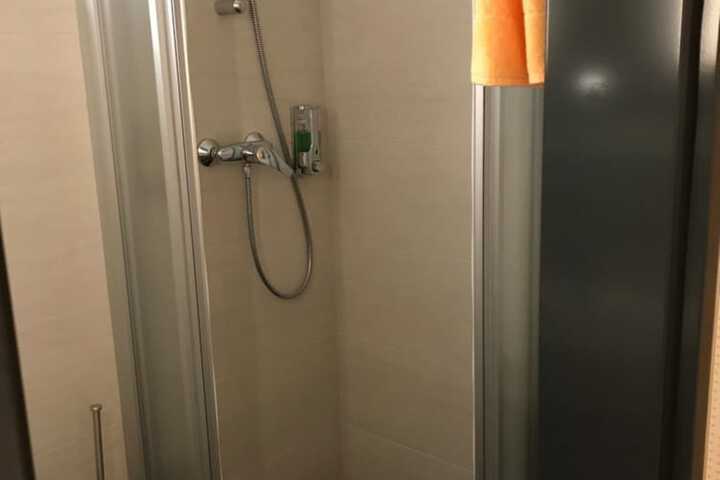 Room 20 of 24