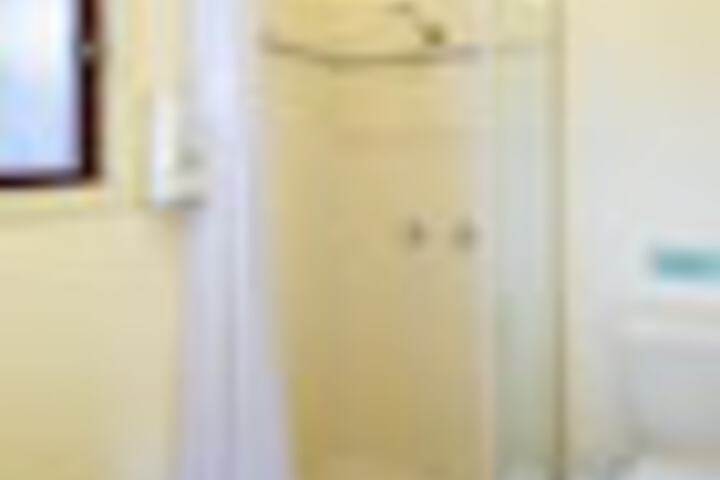 Room 179 of 213