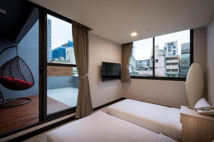 Room 20 of 43