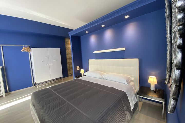 Room 16 of 71