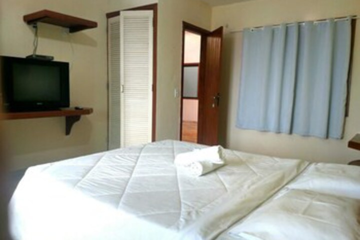 Room 15 of 38