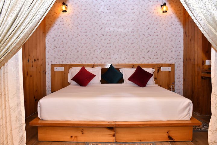 Room 20 of 92