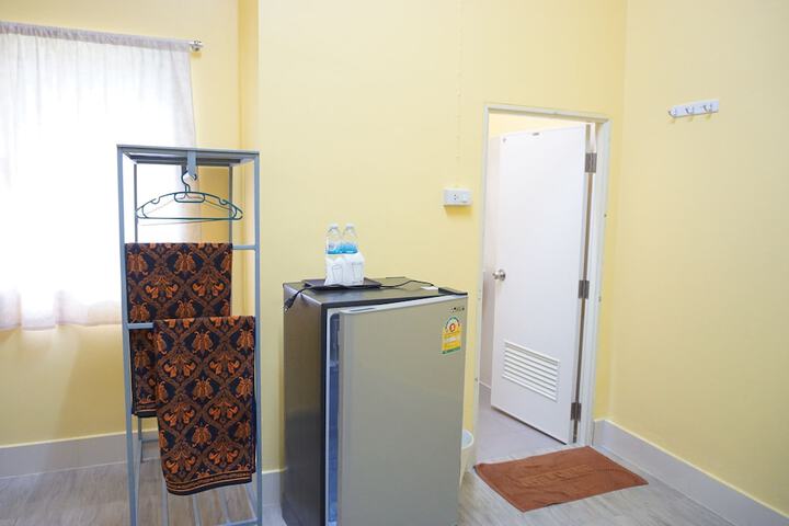 Room 33 of 44