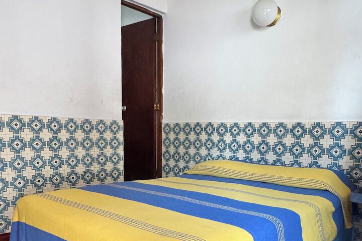 Room 11 of 23