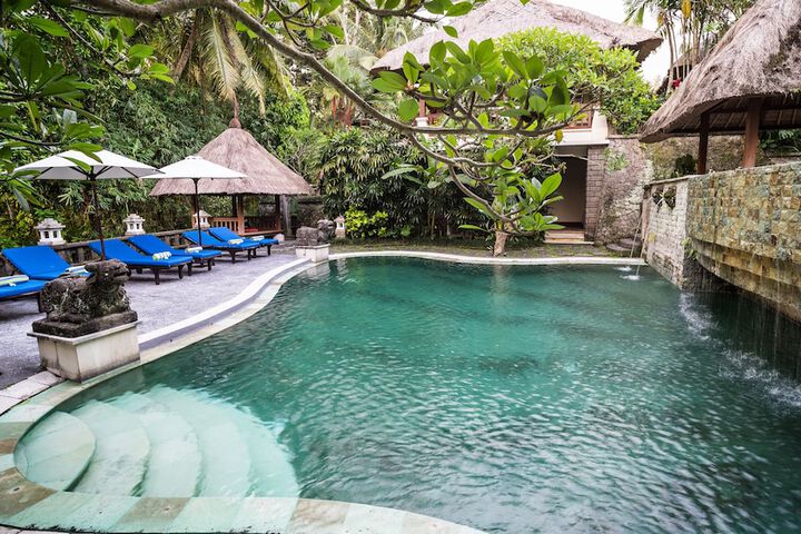 Pool 64 of 106