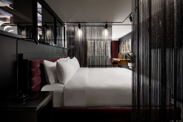 Room 15 of 54