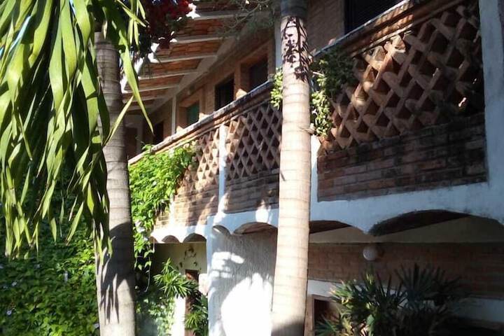Hotel Exterior 58 of 60