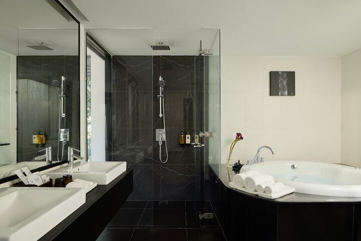 Room 25 of 56