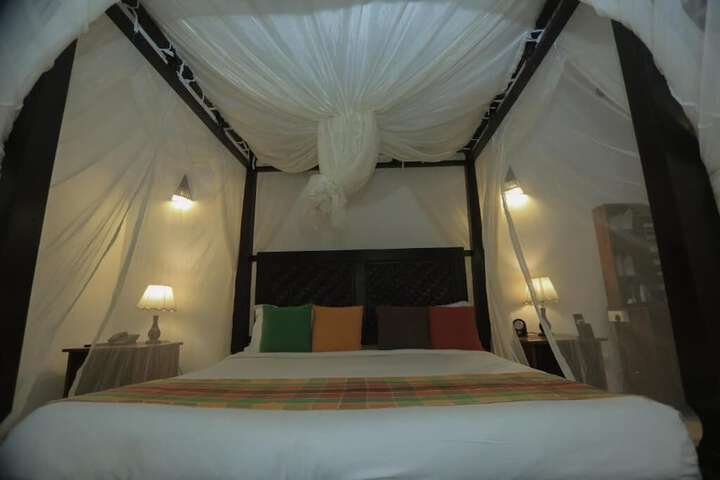 Room 21 of 61