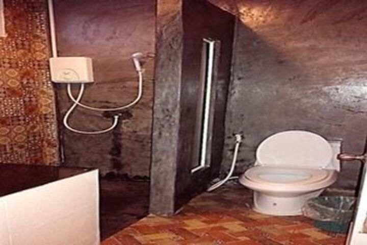 Room 4 of 29