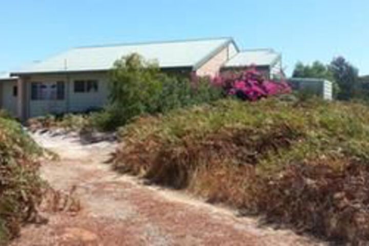 Property Grounds 9 of 11