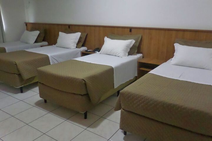 Room 3 of 9