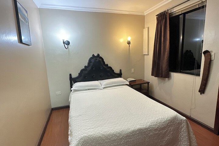 Room 56 of 132