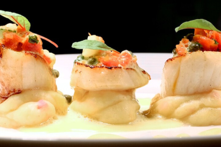 Dining 56 of 91