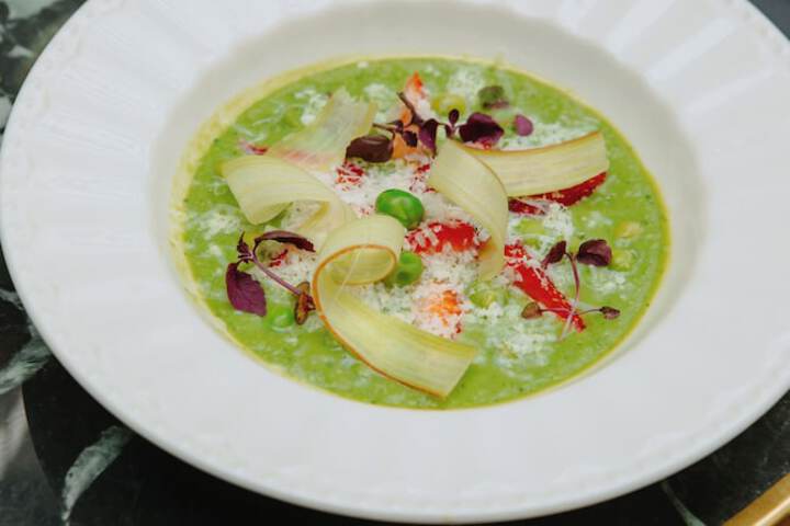 Dining 46 of 67
