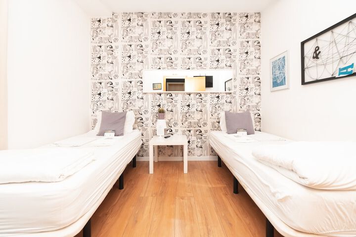 Room 17 of 71
