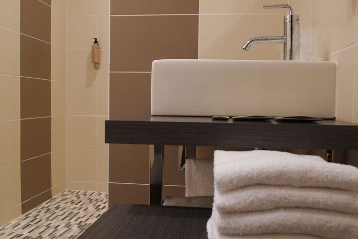 Bath Photo