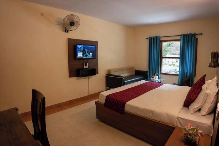 Room 13 of 39