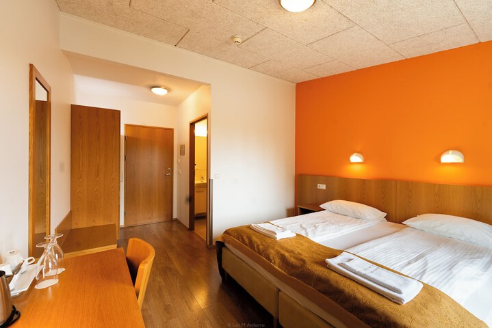 Room 17 of 57