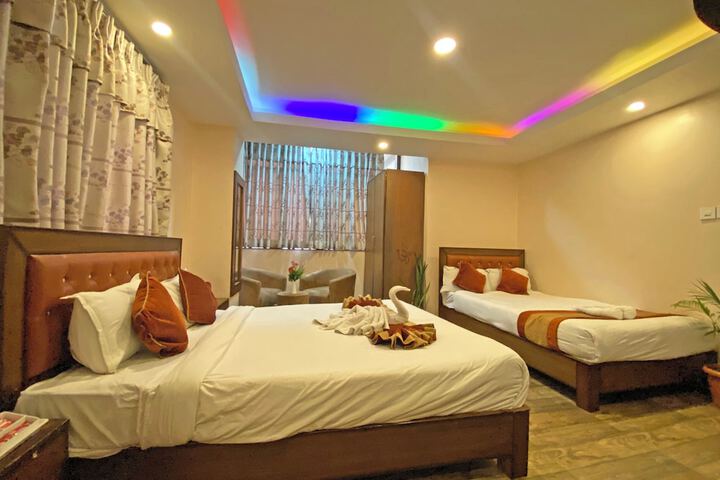 Room 37 of 119