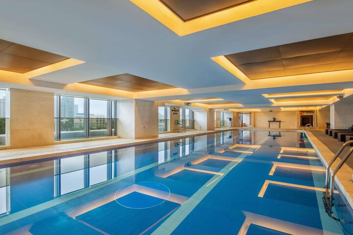 Pool 46 of 105
