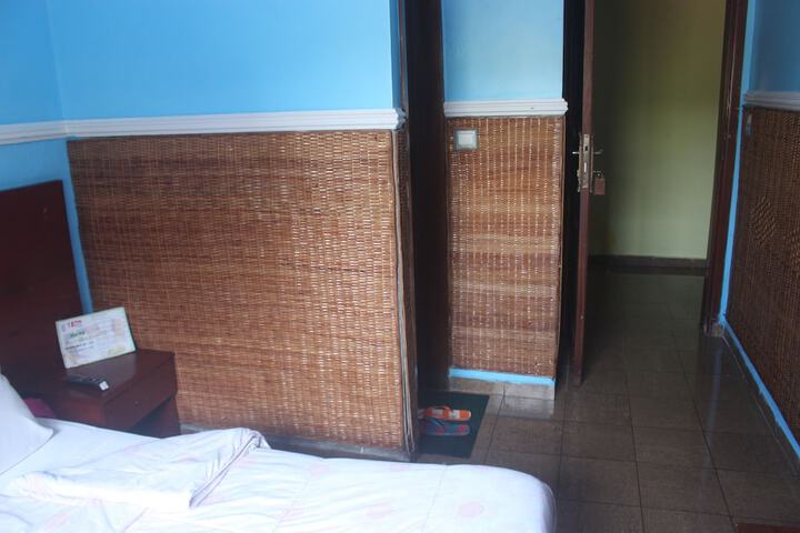 Room 22 of 51
