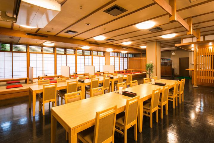 Dining Photos
