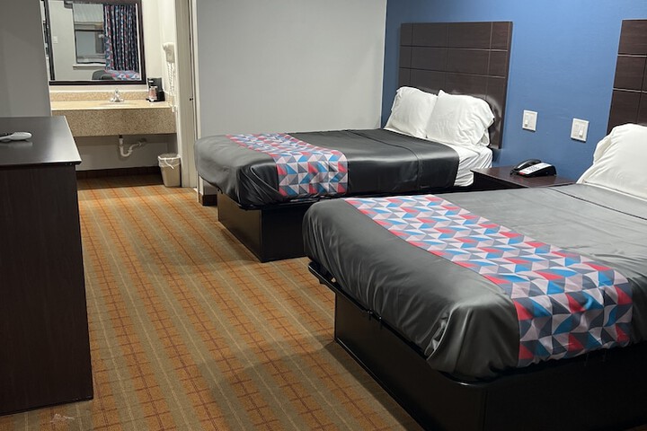 2 Double Bed (7 of 7)