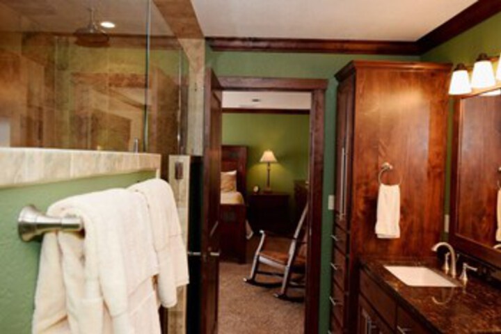 Room 3 of 34